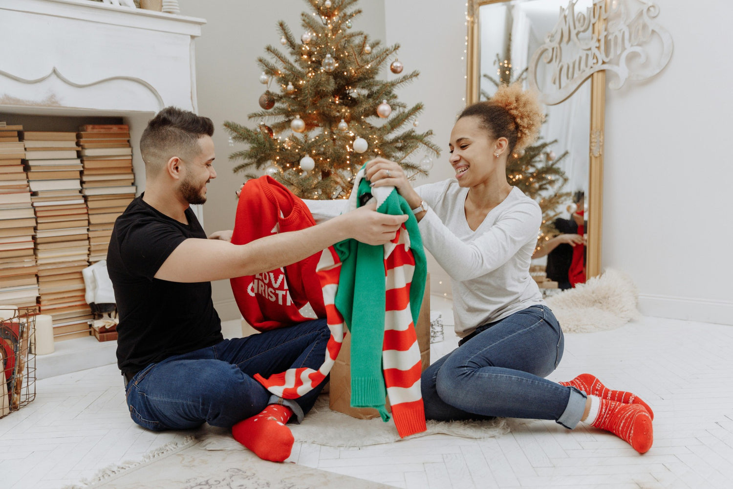 The Social Embroidery of Ugly Christmas Sweaters: A Canadian Point of View